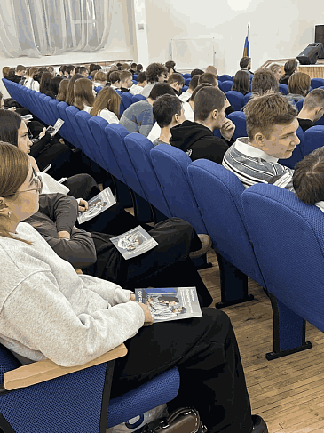 Красноярский филиал «СОГАЗ-Мед» организовал цикл лекций по репродуктивному здоровью для студентов и старшеклассников в рамках национального проекта «Семья», новости, пресс-релизы, статьи, «СОГАЗ-Мед», омс